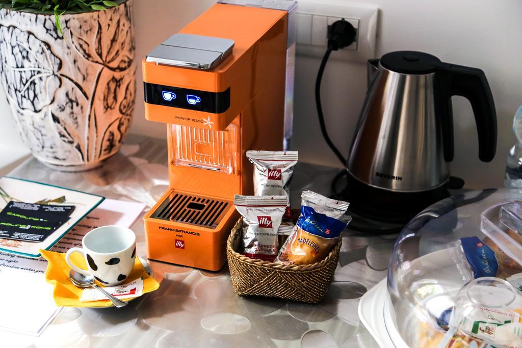 Caroline Rooms Roma Ngoại thất bức ảnh