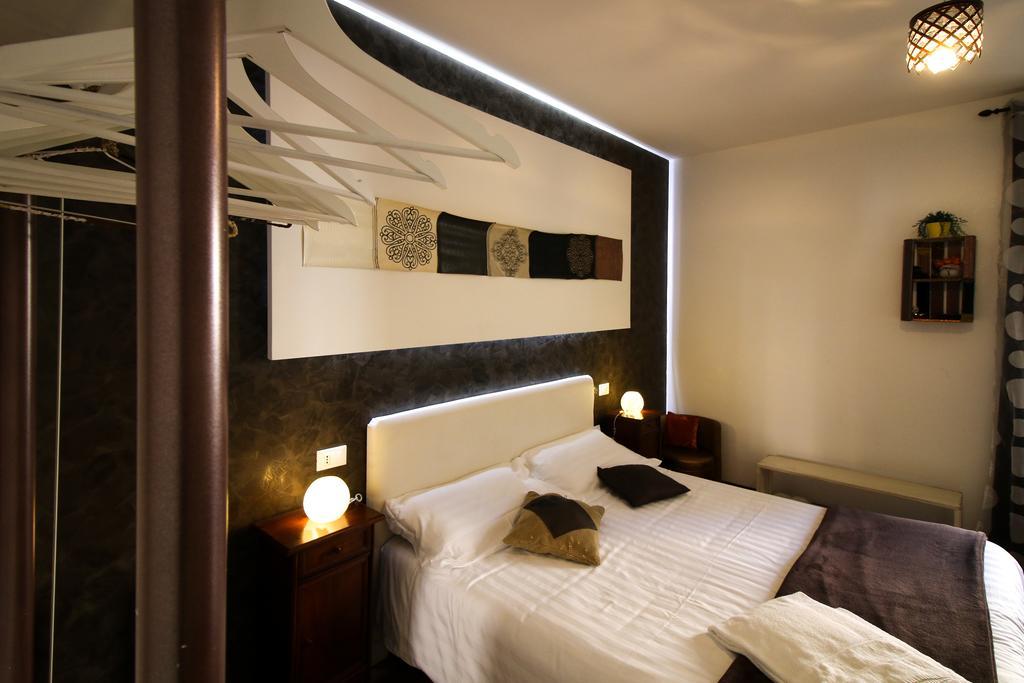 Caroline Rooms Roma Ngoại thất bức ảnh
