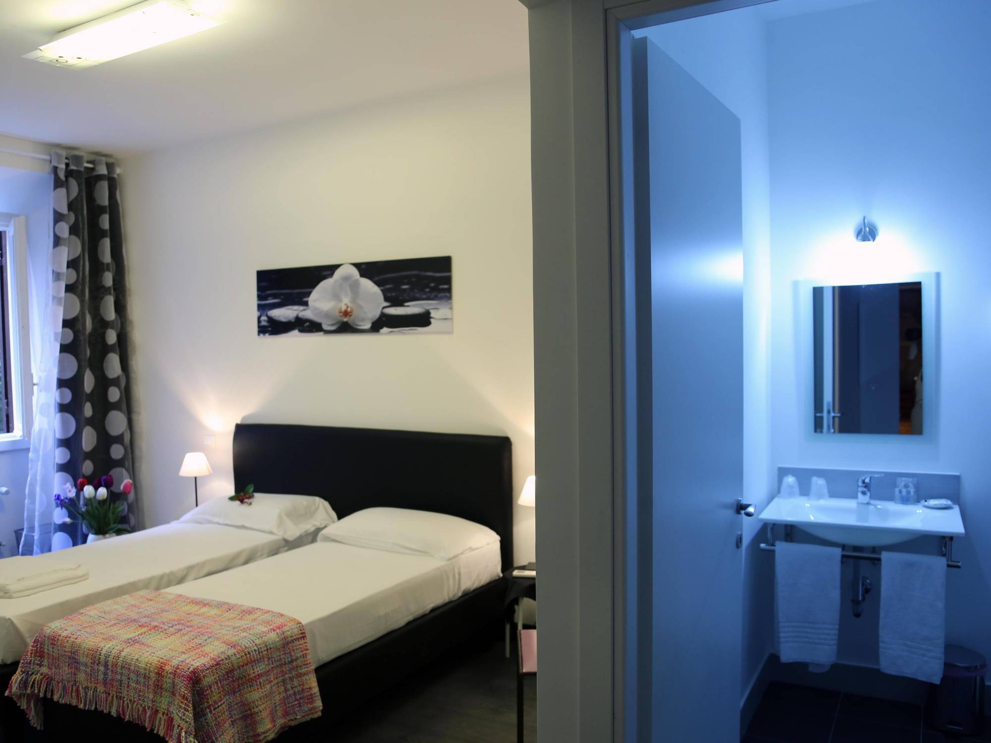 Caroline Rooms Roma Ngoại thất bức ảnh