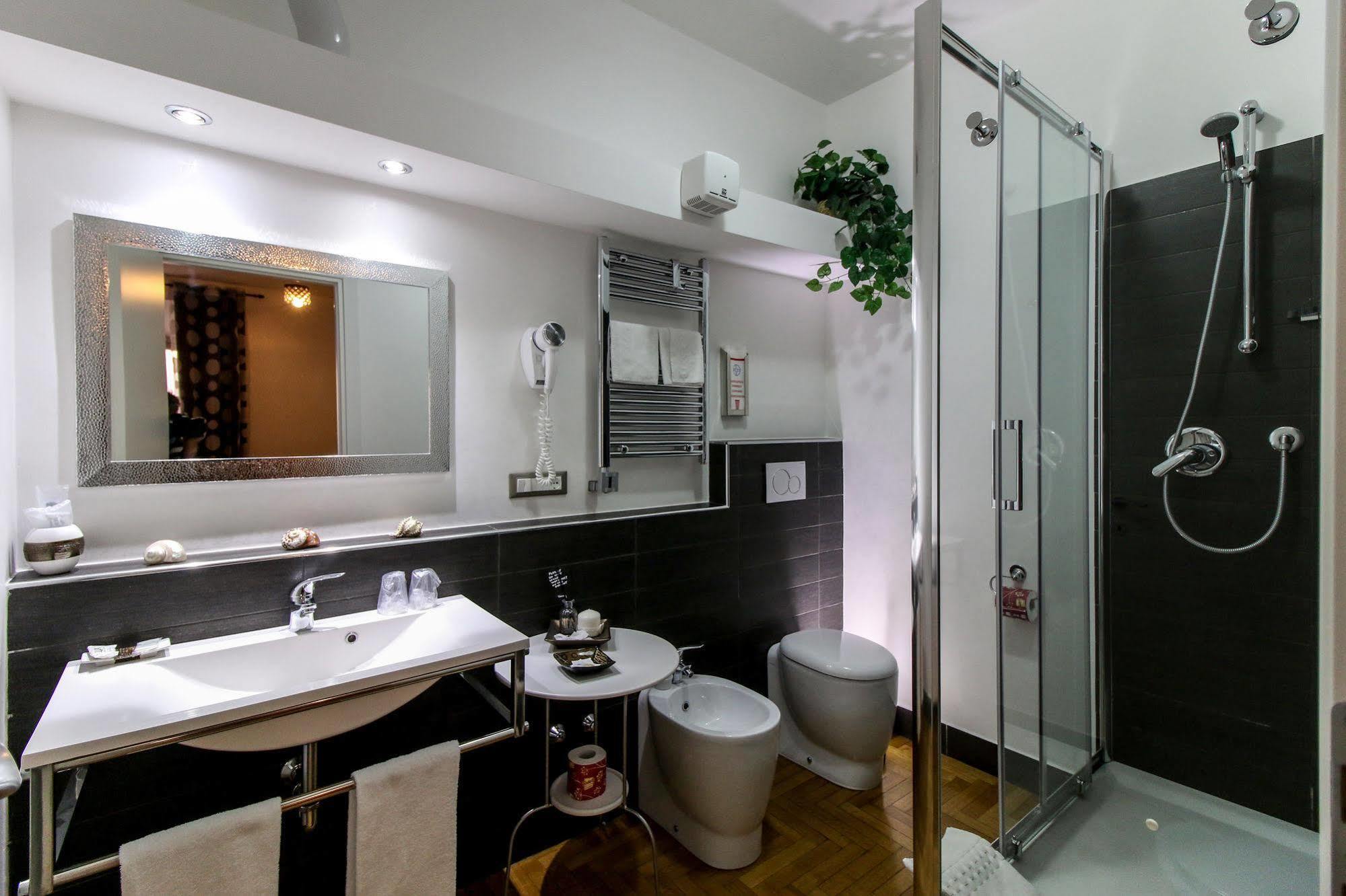 Caroline Rooms Roma Ngoại thất bức ảnh
