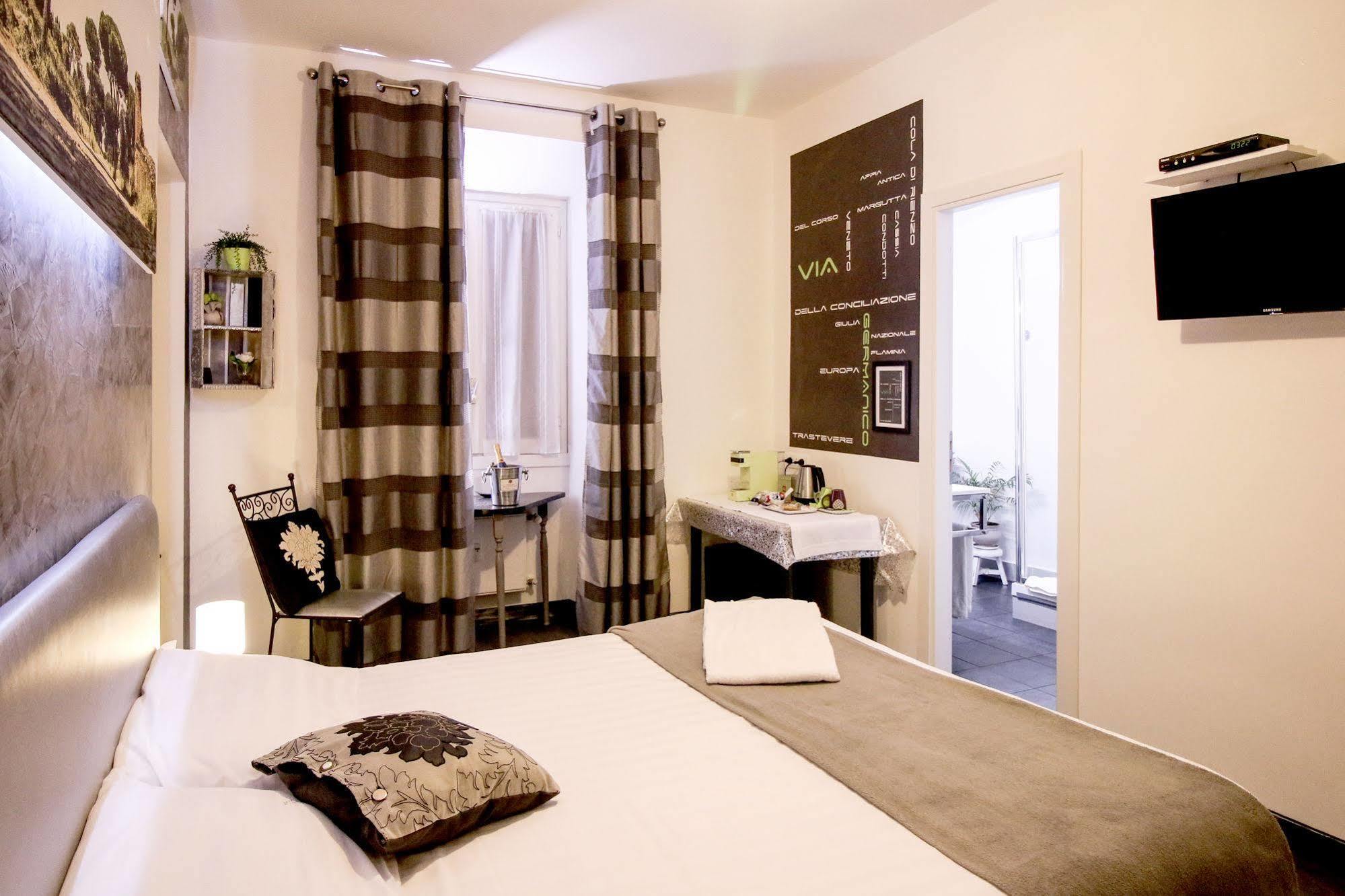 Caroline Rooms Roma Ngoại thất bức ảnh